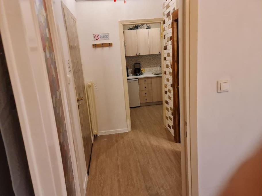6 Καλινοβου Center Of Athens Πεδιον Αρεωσ 아파트 외부 사진